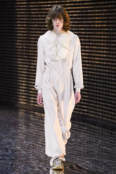 Look 55